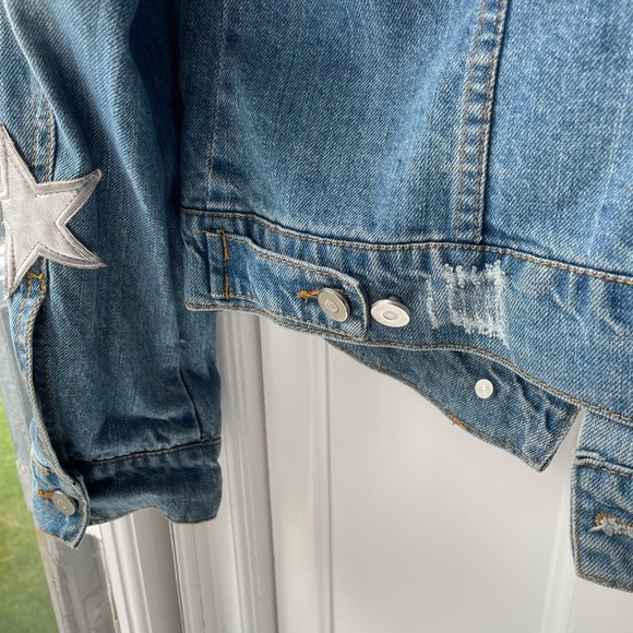 Bagatelle Cropped Star Jean Jacket - Picture 4 of 6